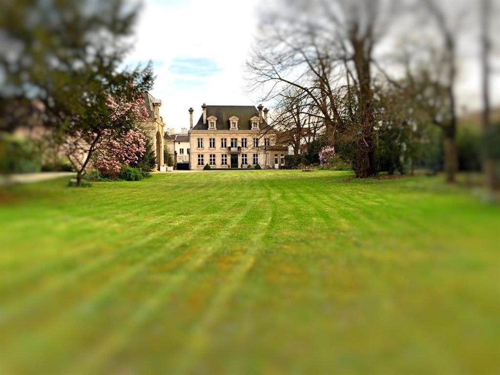 La Maison Dans Le Parc サン・ディジエ エクステリア 写真