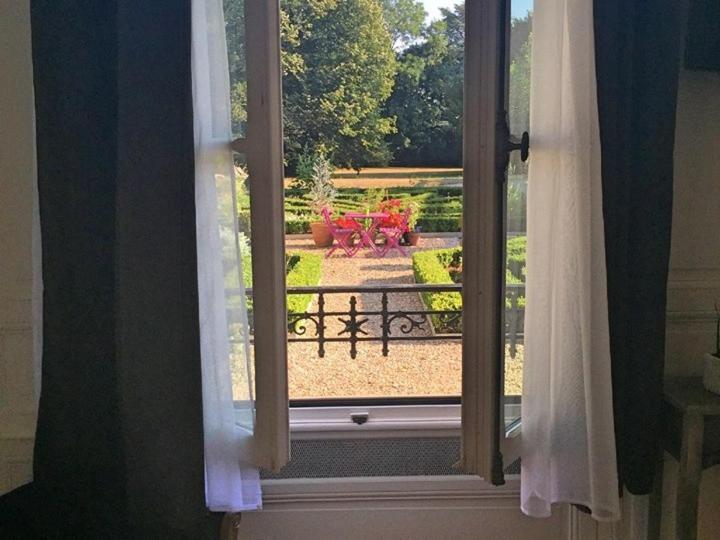 La Maison Dans Le Parc サン・ディジエ エクステリア 写真