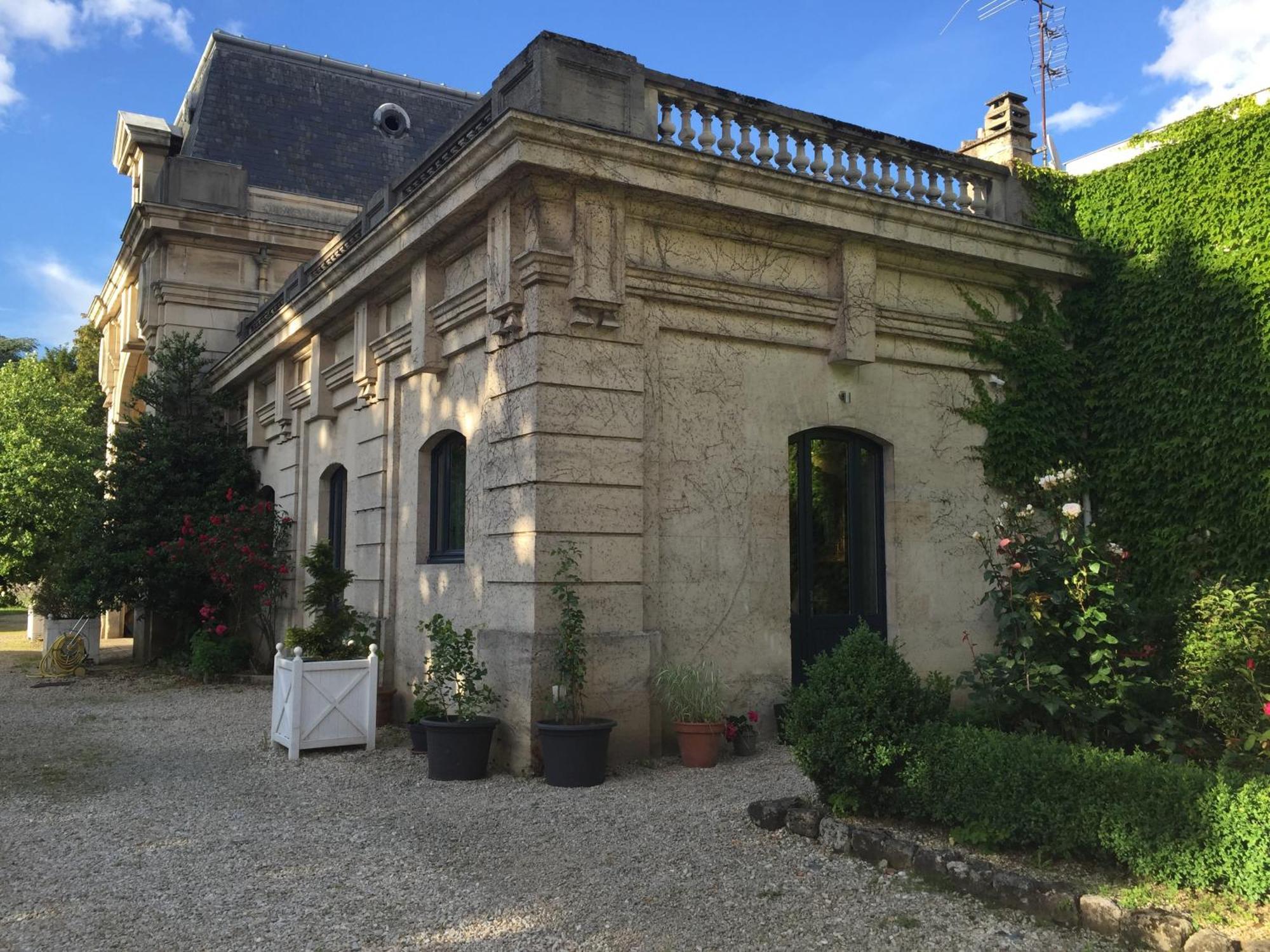 La Maison Dans Le Parc サン・ディジエ エクステリア 写真